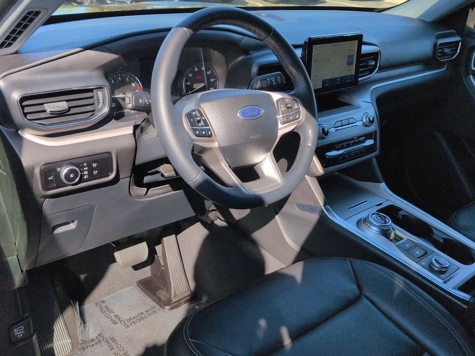 Thumbnail: 2023 Ford Explorer - 16