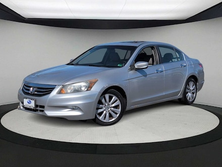 Featured Used 2011 Honda Accord Sedan for Sale near Herndon, VA