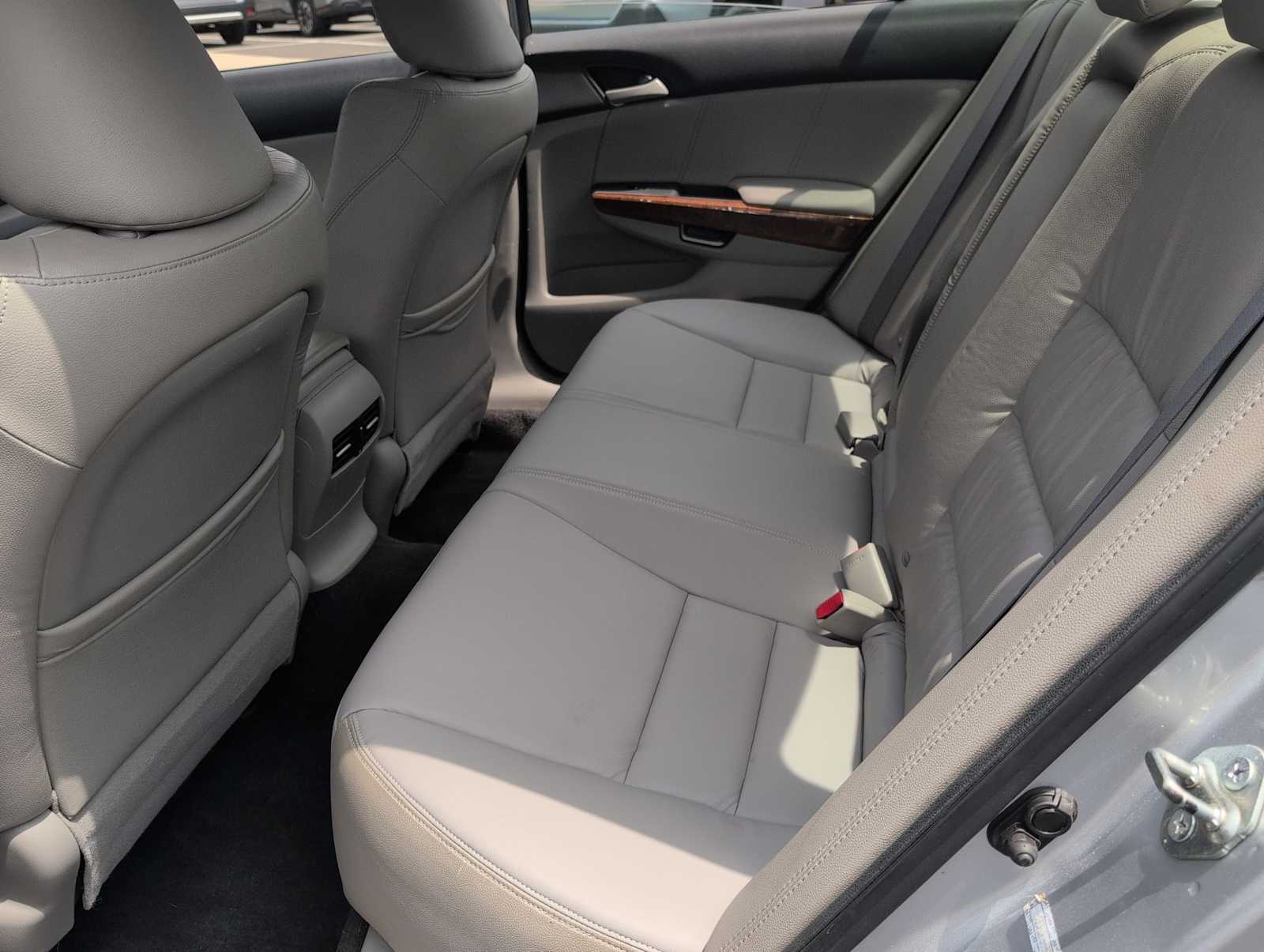 2011 Honda Accord EX-L V6 - Photo 19