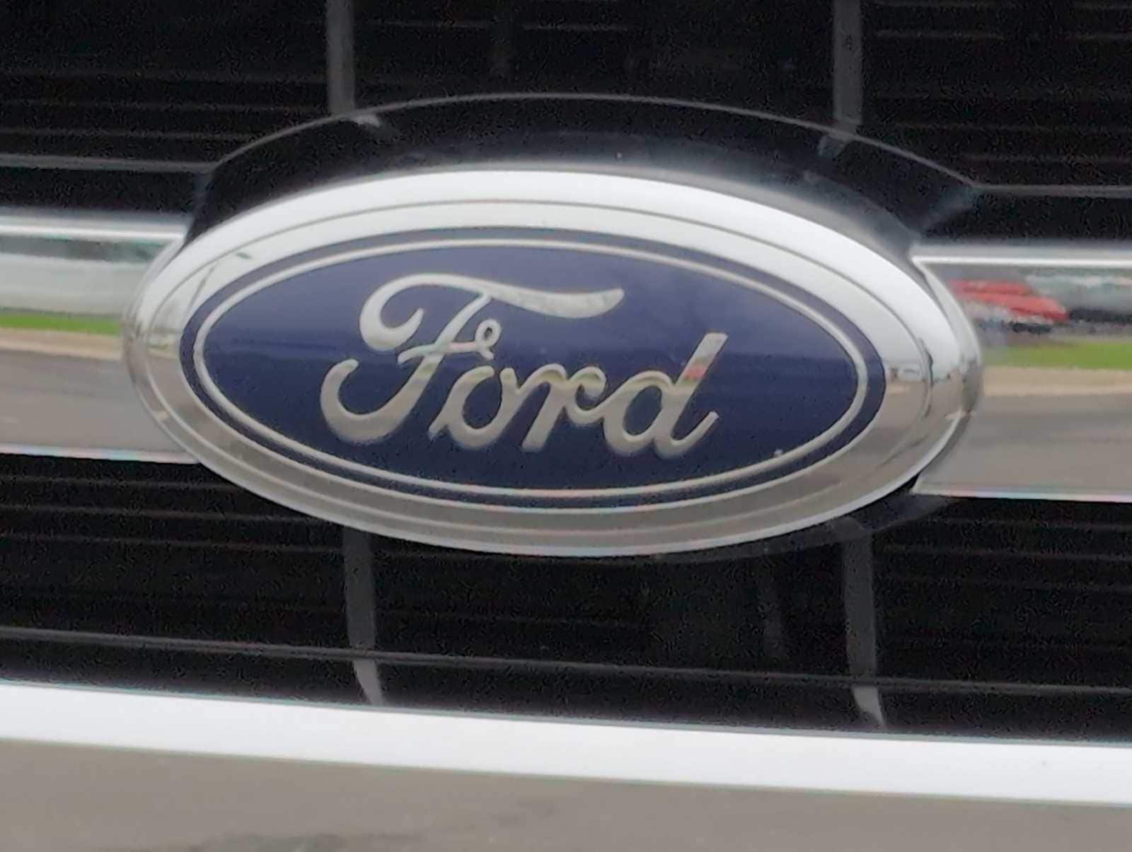 Thumbnail: 2016 Ford F-150 - 12