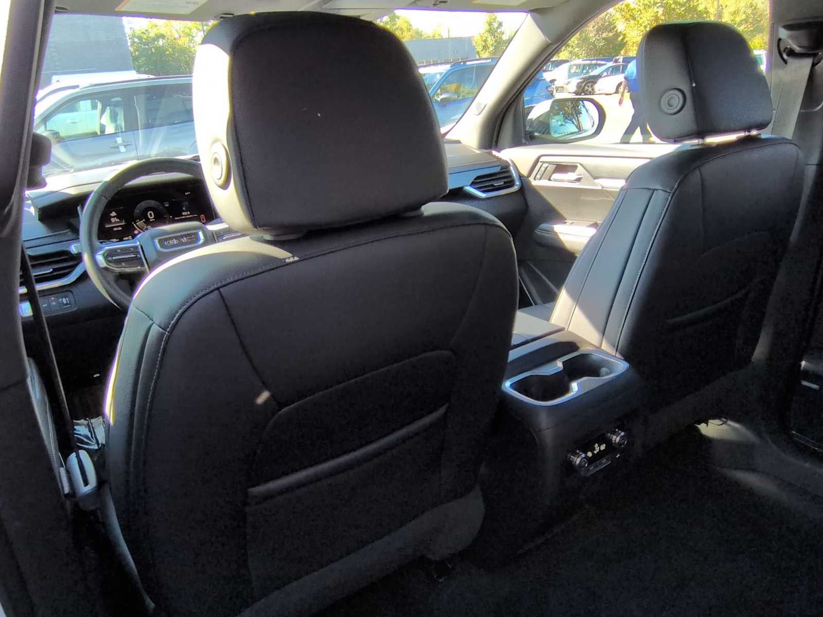 Thumbnail: 2024 GMC Acadia - 19