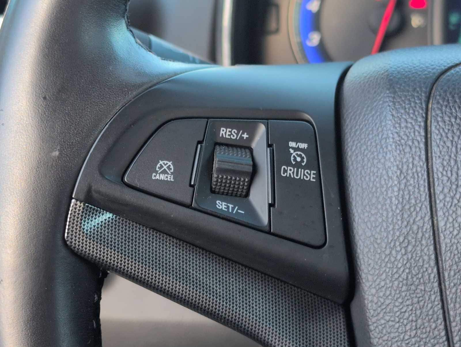 Thumbnail: 2015 Chevrolet Trax - 24