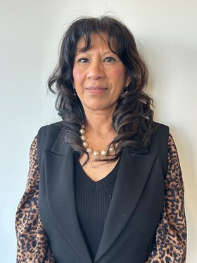 Staff member Eva Chang from cb06aa93d19f