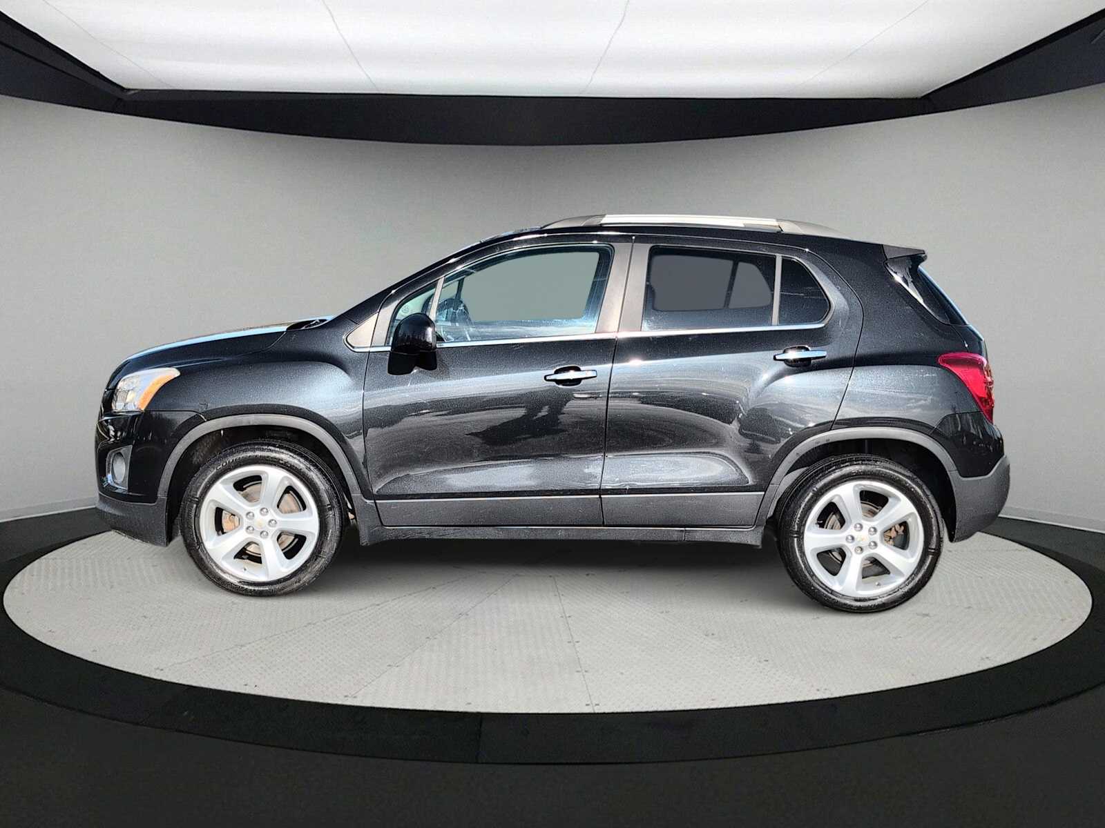 Thumbnail: 2015 Chevrolet Trax - 5