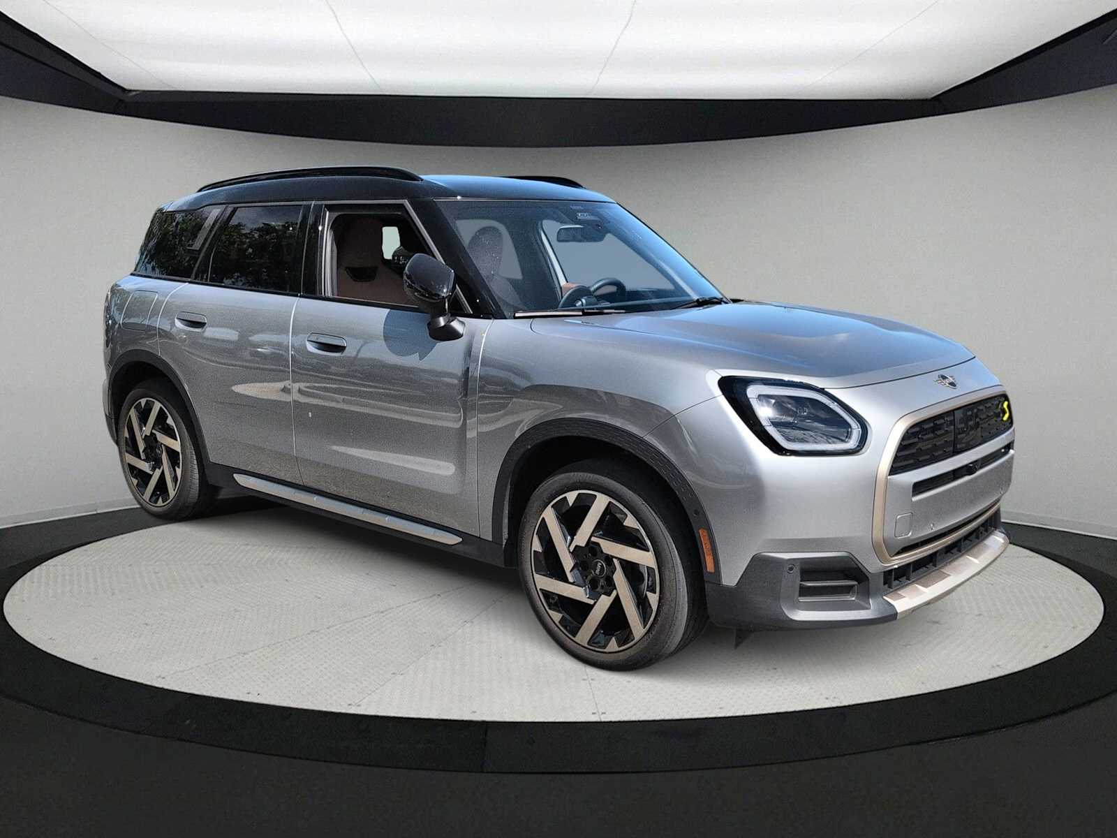 Thumbnail: 2025 MINI Cooper Countryman - 2