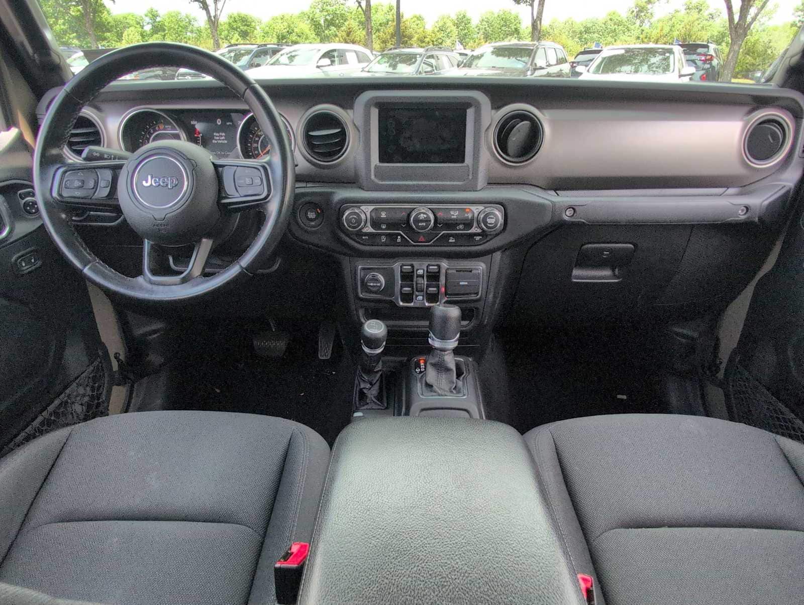 Thumbnail: 2020 Jeep Gladiator - 14