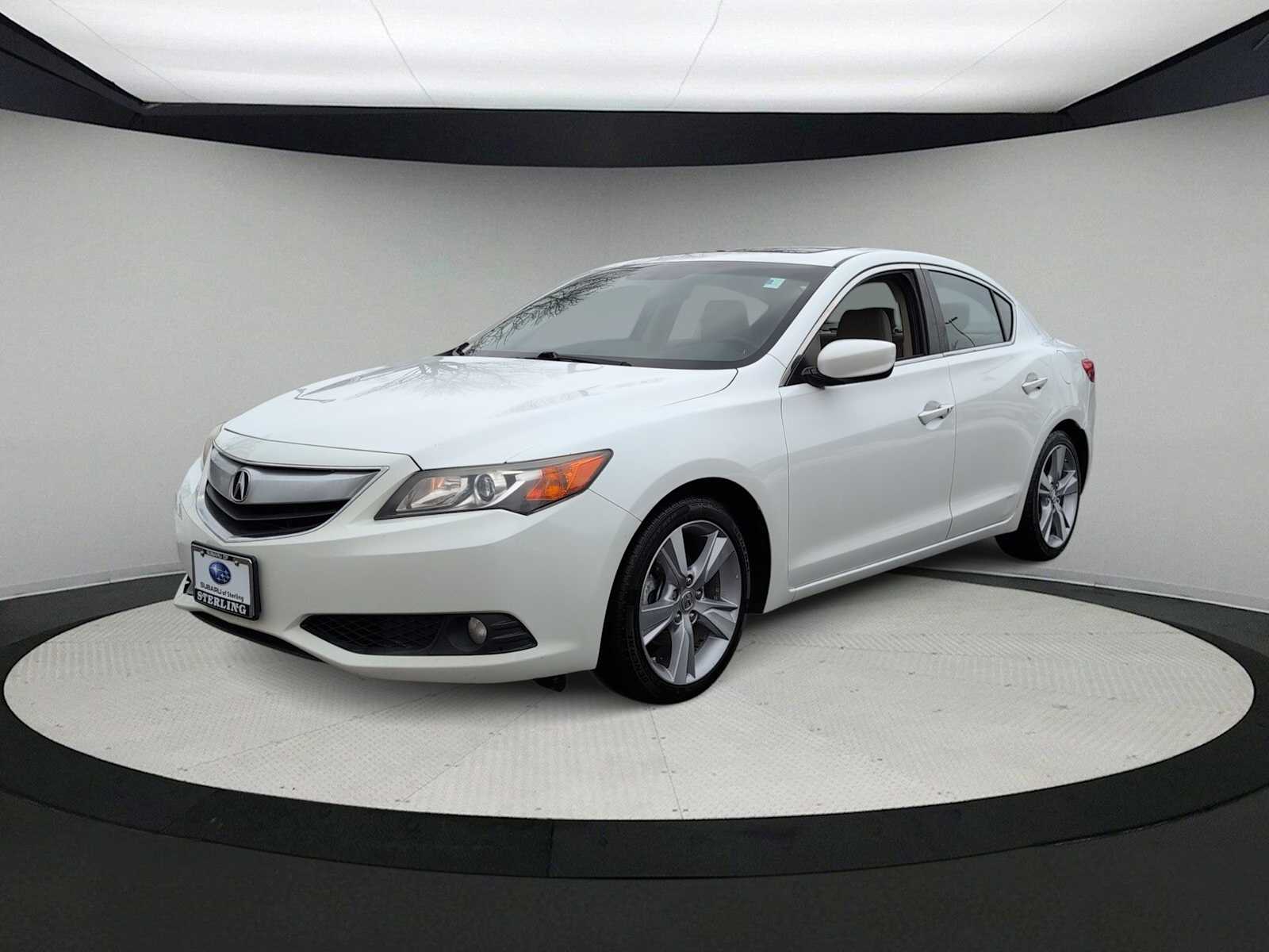 Thumbnail: 2013 Acura ILX - 4