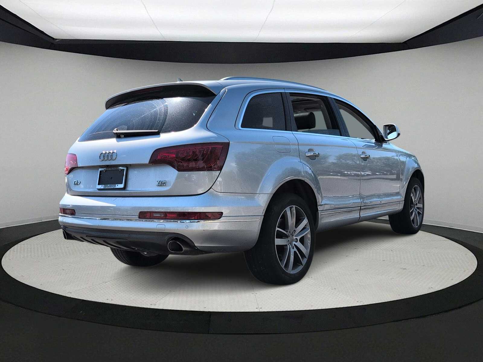 Thumbnail: 2013 Audi Q7 - 8