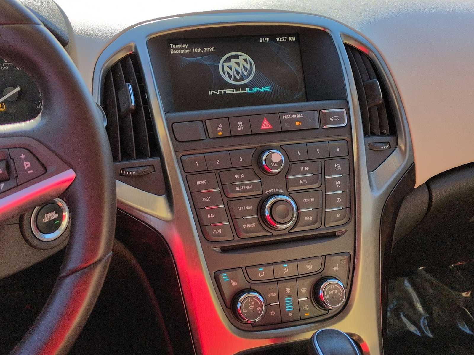 Thumbnail: 2016 Buick Verano - 29