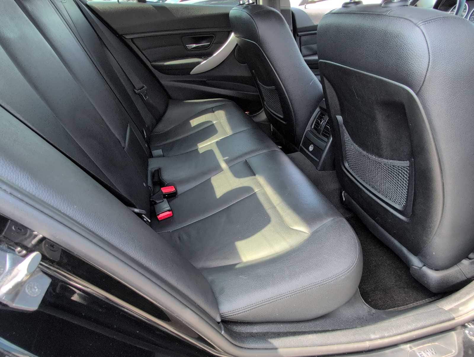 Thumbnail: 2014 BMW 3 Series - 19