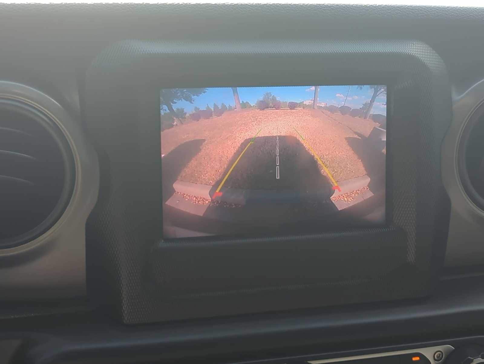 Thumbnail: 2023 Jeep Wrangler - 28