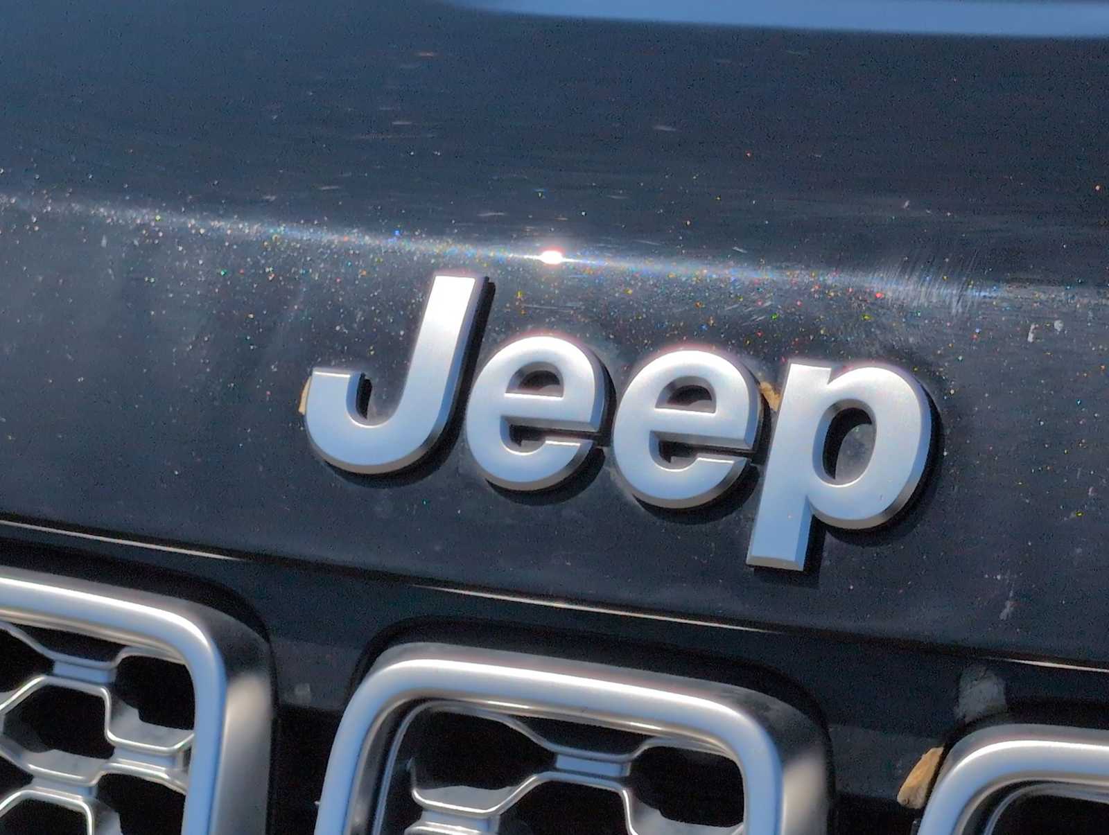 Thumbnail: 2020 Jeep Grand Cherokee - 12