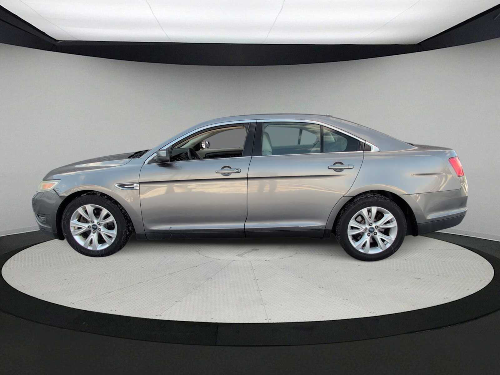 Thumbnail: 2012 Ford Taurus - 5