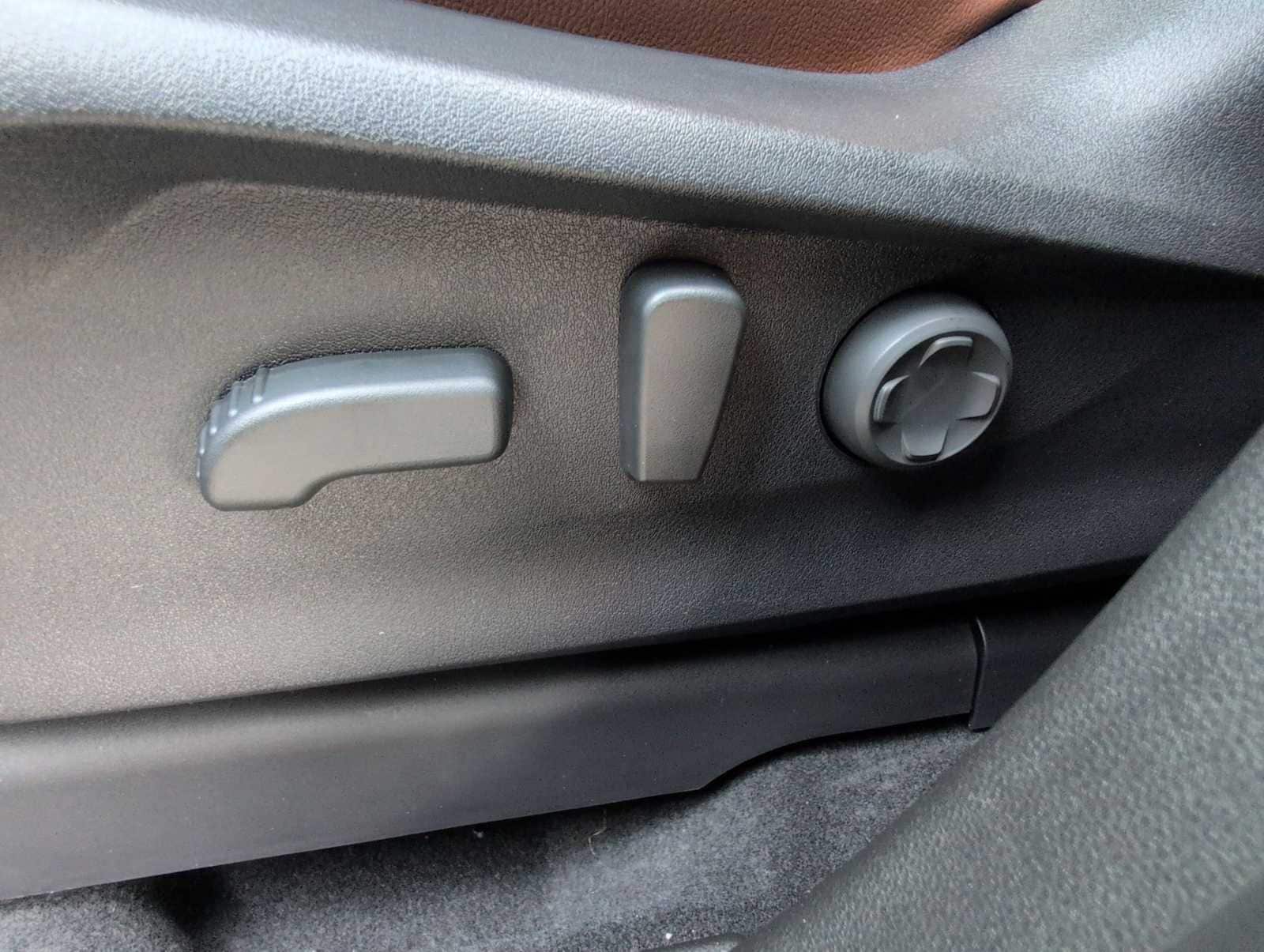 Thumbnail: 2026 Subaru Ascent - 17