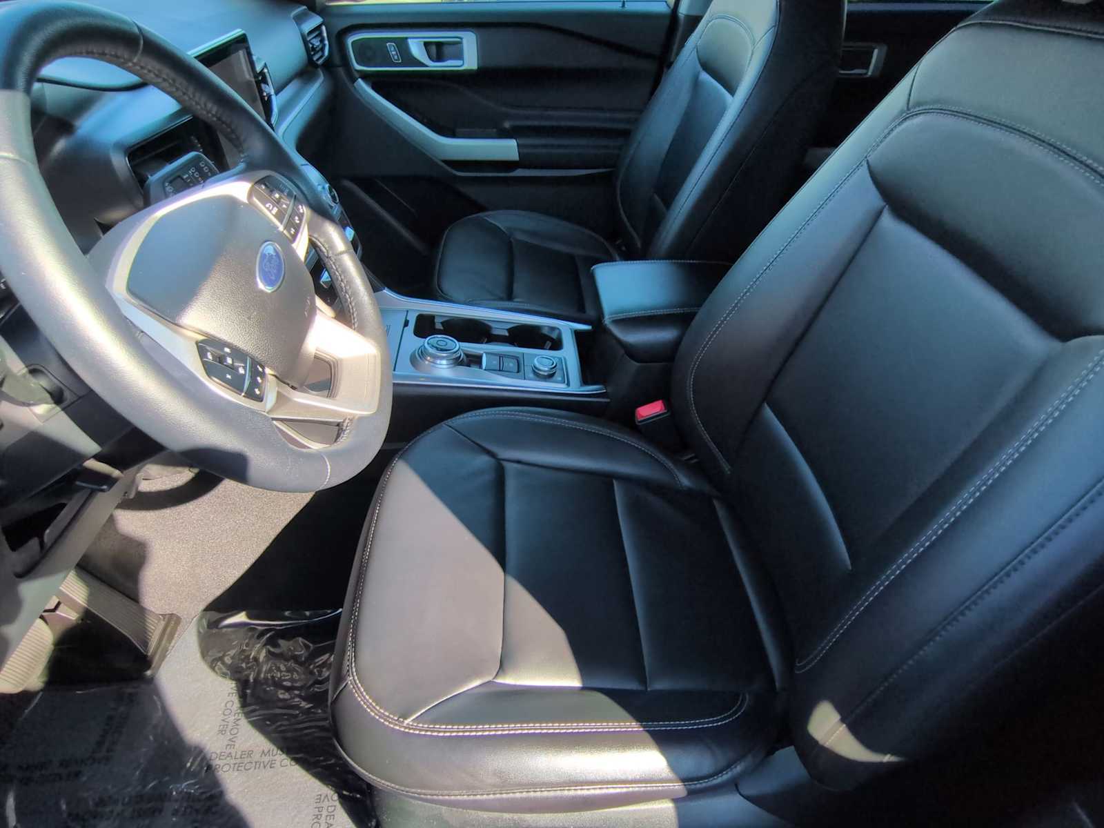 Thumbnail: 2023 Ford Explorer - 10