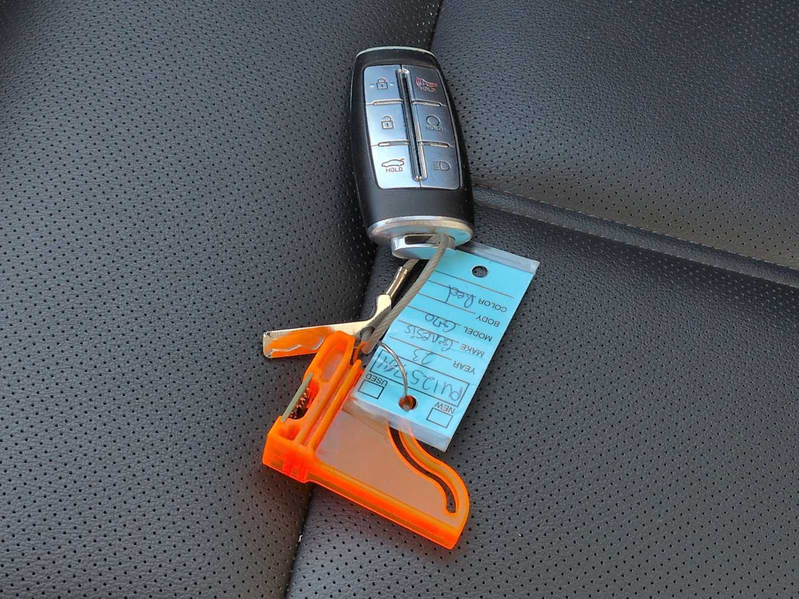 Thumbnail: 2023 Genesis G70 - 36