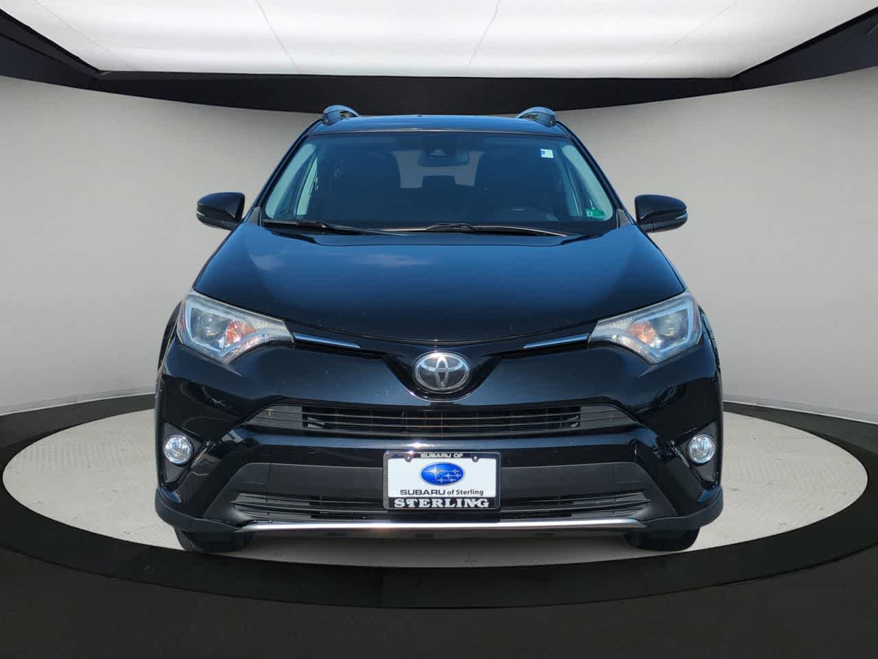 Thumbnail: 2018 Toyota RAV4 - 3