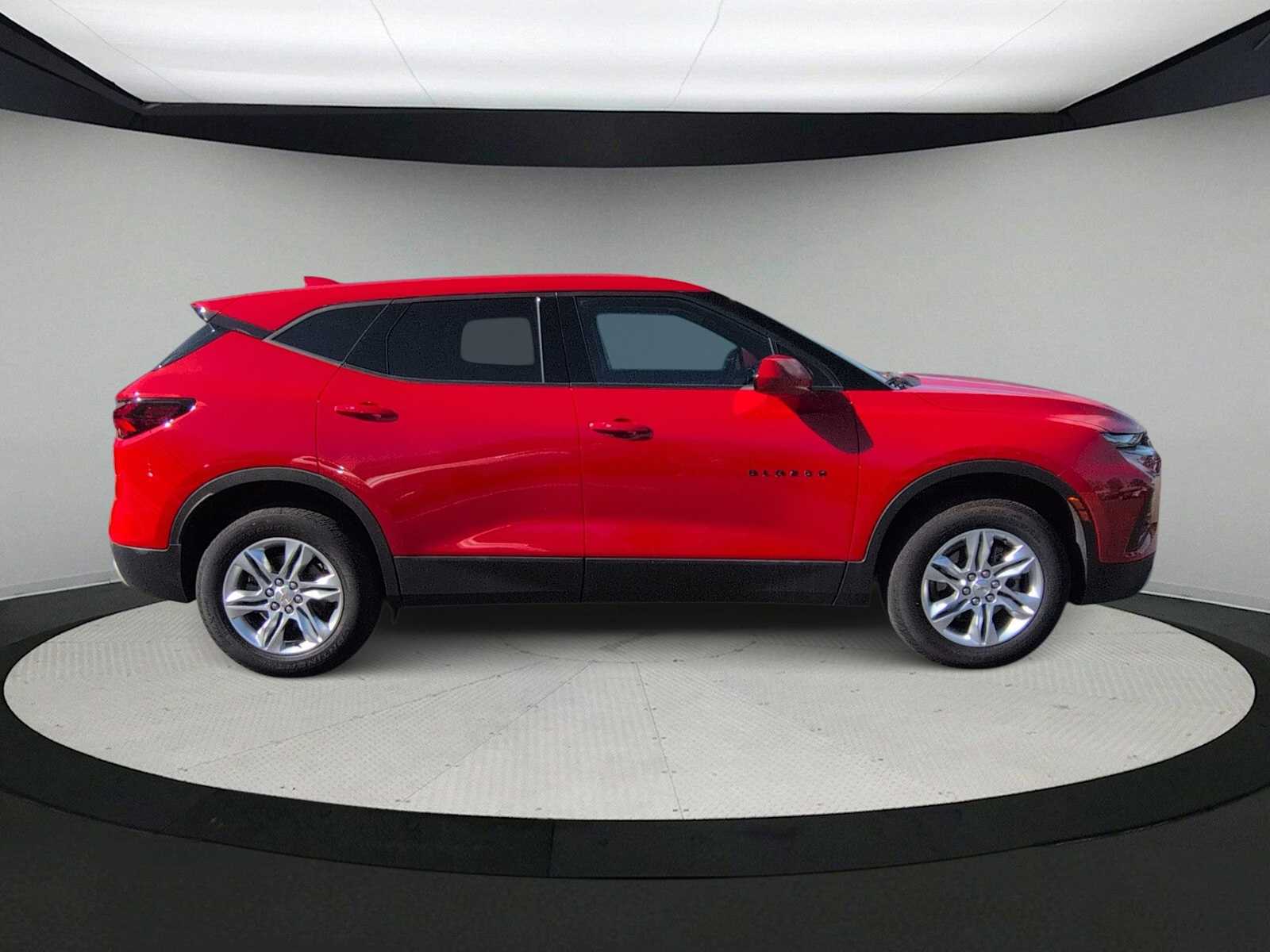 Thumbnail: 2022 Chevrolet Blazer - 9