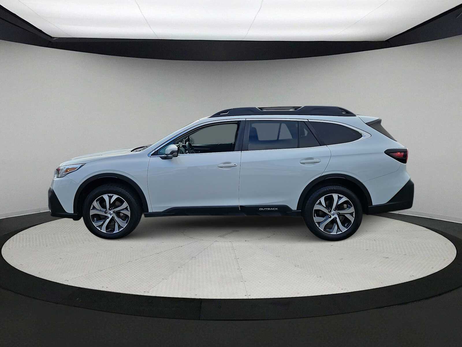 Thumbnail: 2022 Subaru Outback - 5