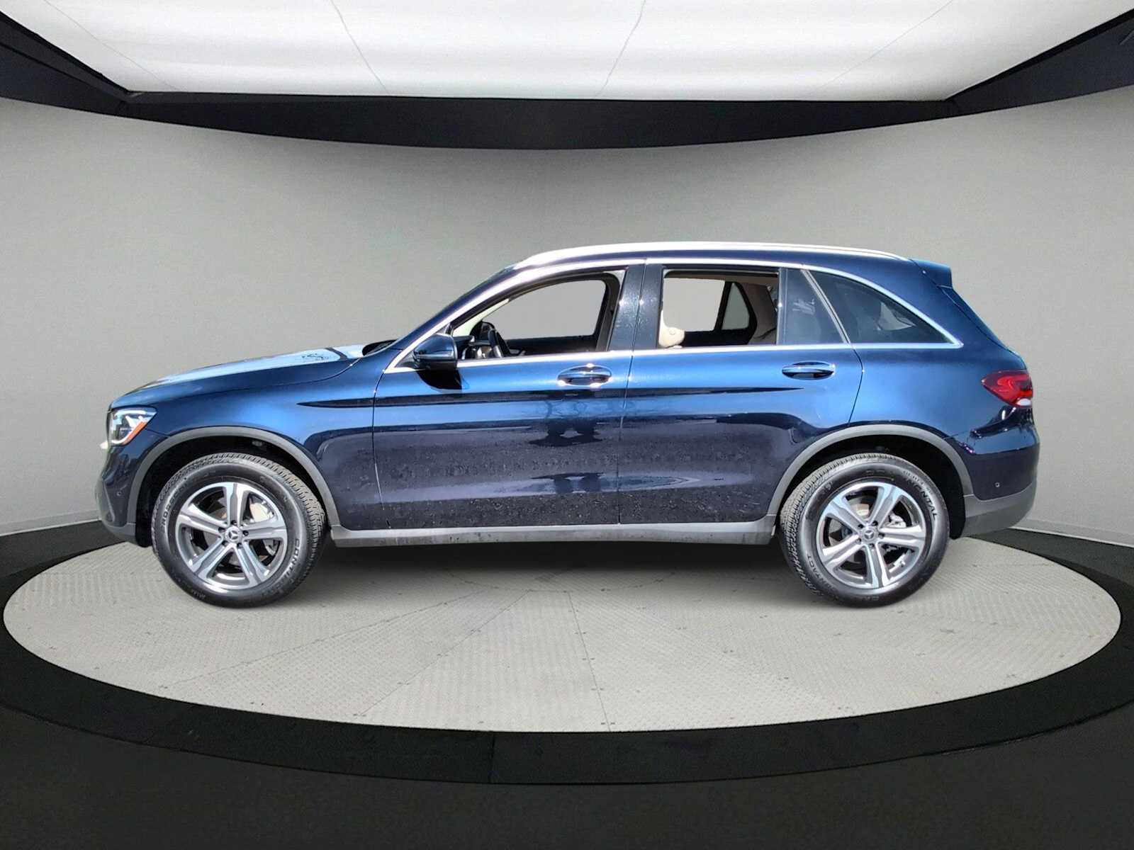 Thumbnail: 2022 Mercedes-Benz GLC - 5