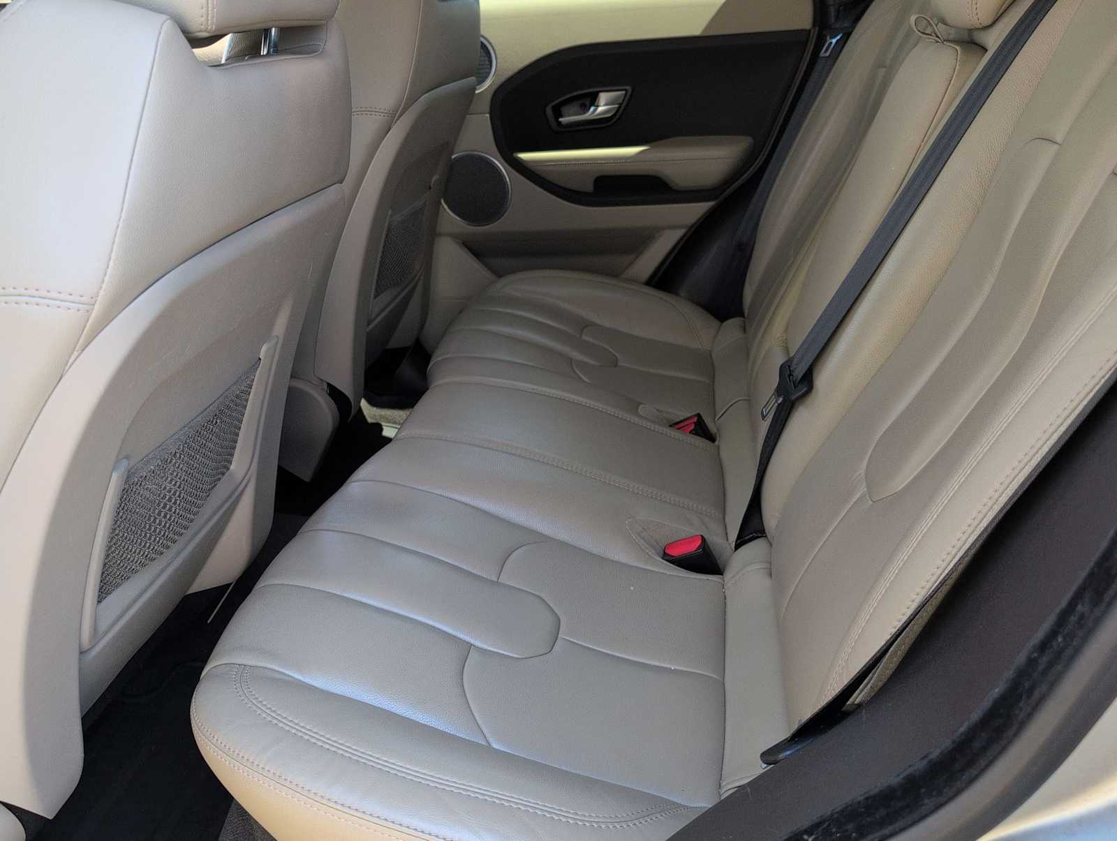 Thumbnail: 2013 Land Rover Range Rover Evoque - 19