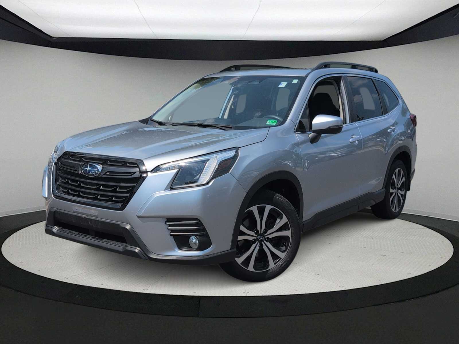 2023 Subaru Forester Limited's photo