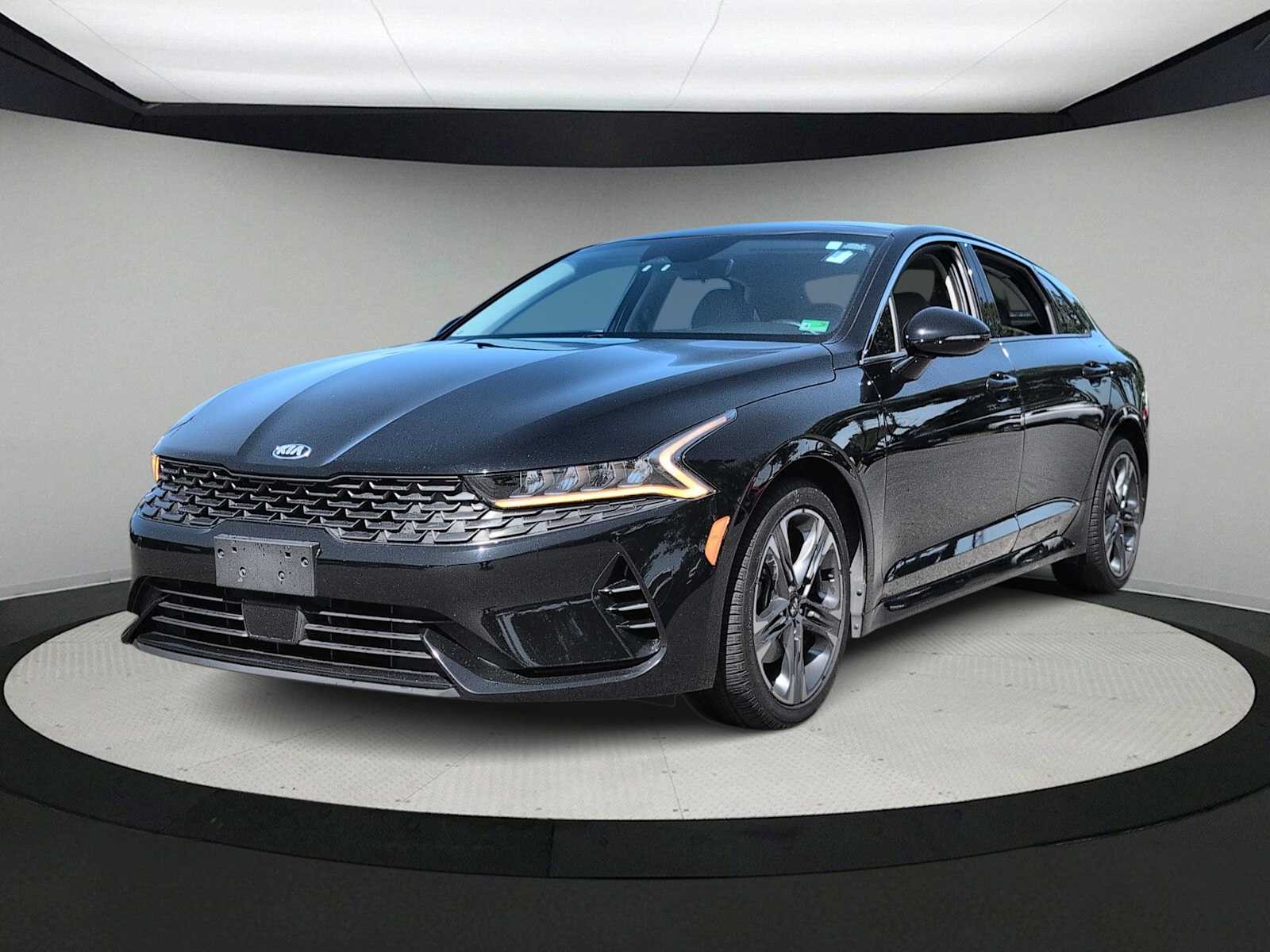 Thumbnail: 2021 Kia K5 - 4