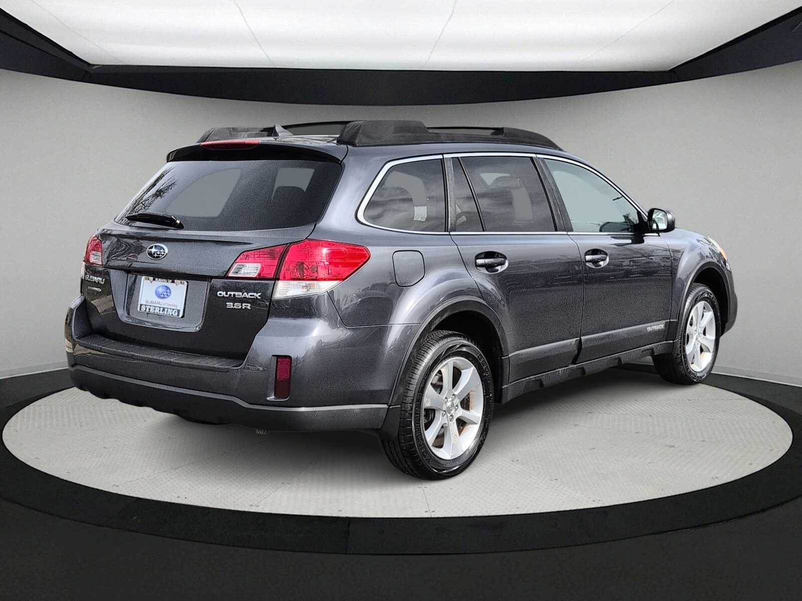 Thumbnail: 2013 Subaru Outback - 8