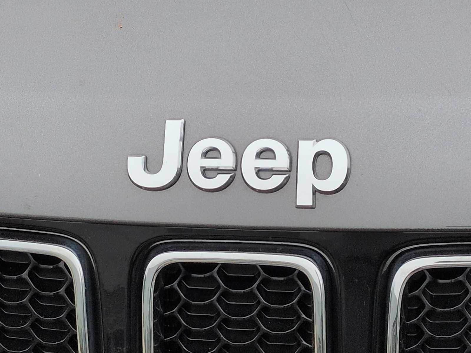 Thumbnail: 2019 Jeep Compass - 12