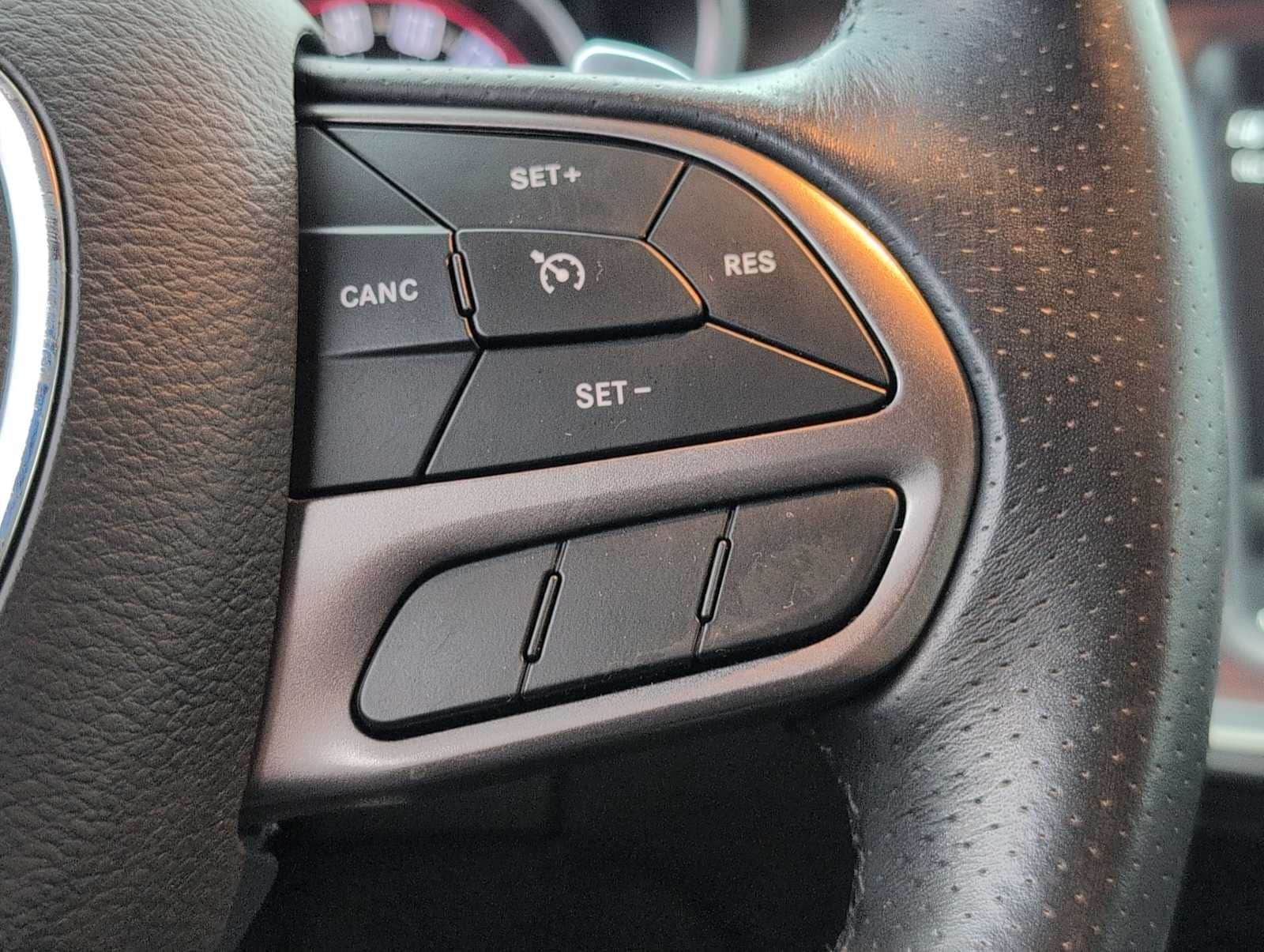 Thumbnail: 2020 Dodge Challenger - 25