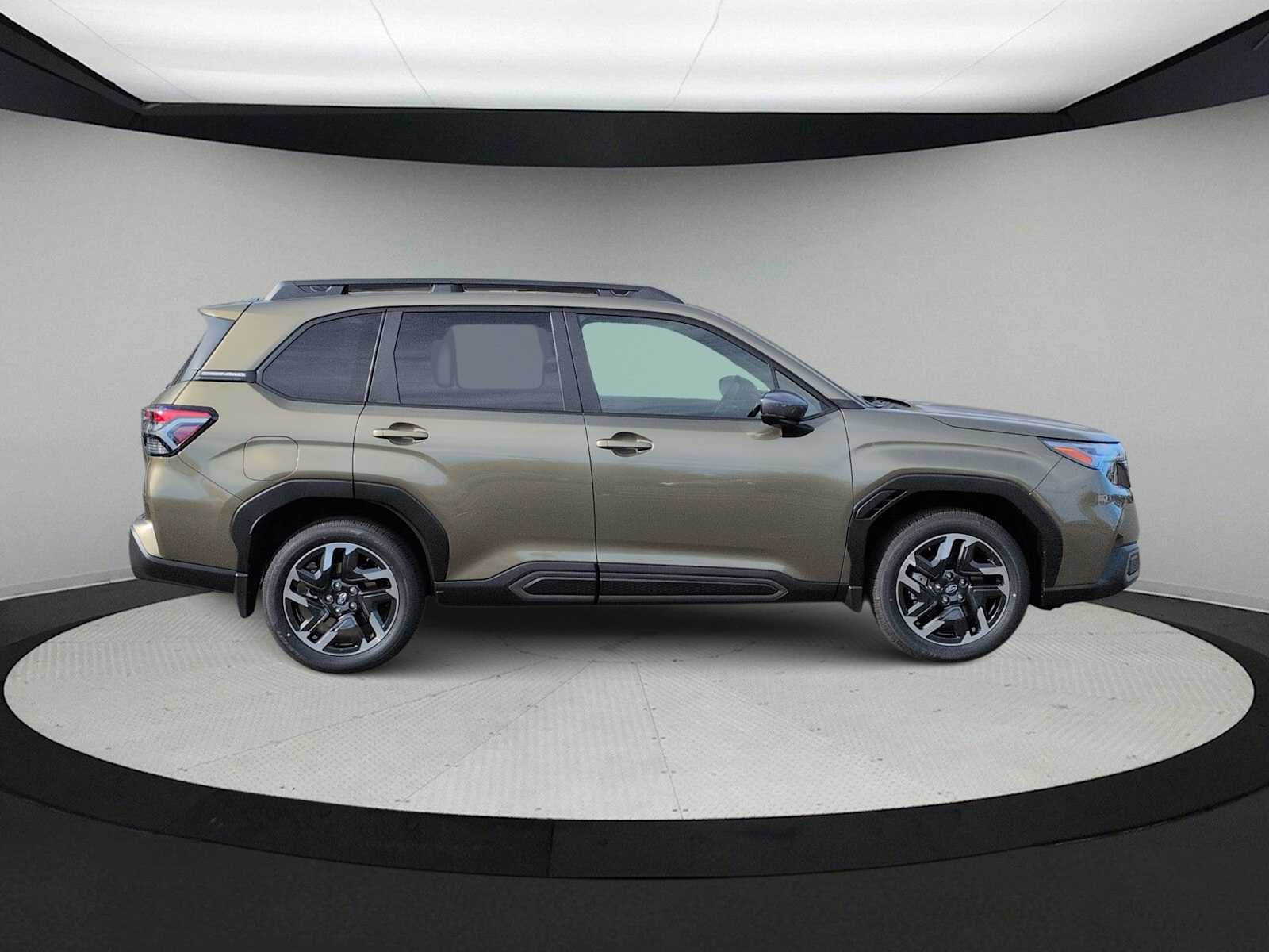 Thumbnail: 2025 Subaru Forester - 8