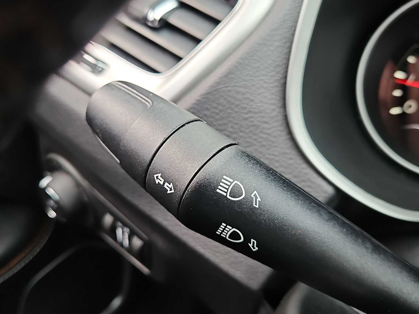 Thumbnail: 2019 Jeep Compass - 26