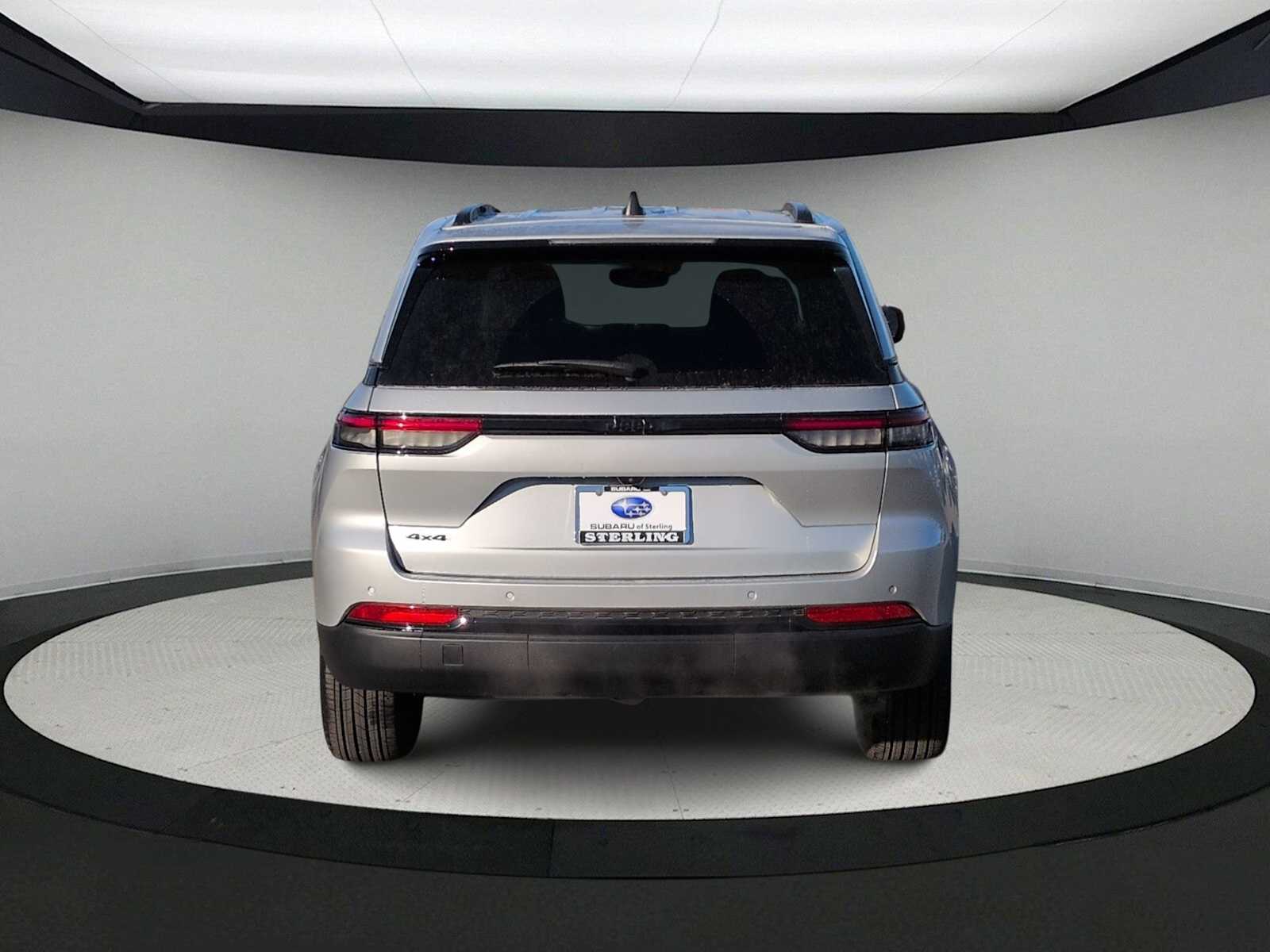 Thumbnail: 2024 Jeep Grand Cherokee - 7