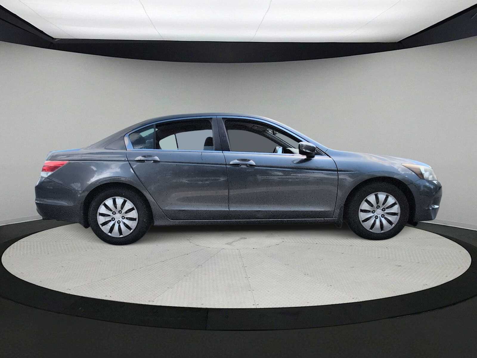 Thumbnail: 2010 Honda Accord - 9
