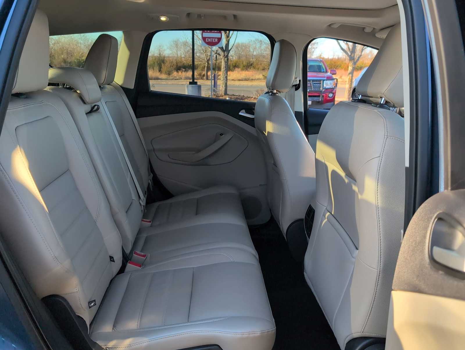 Thumbnail: 2018 Ford Escape - 21