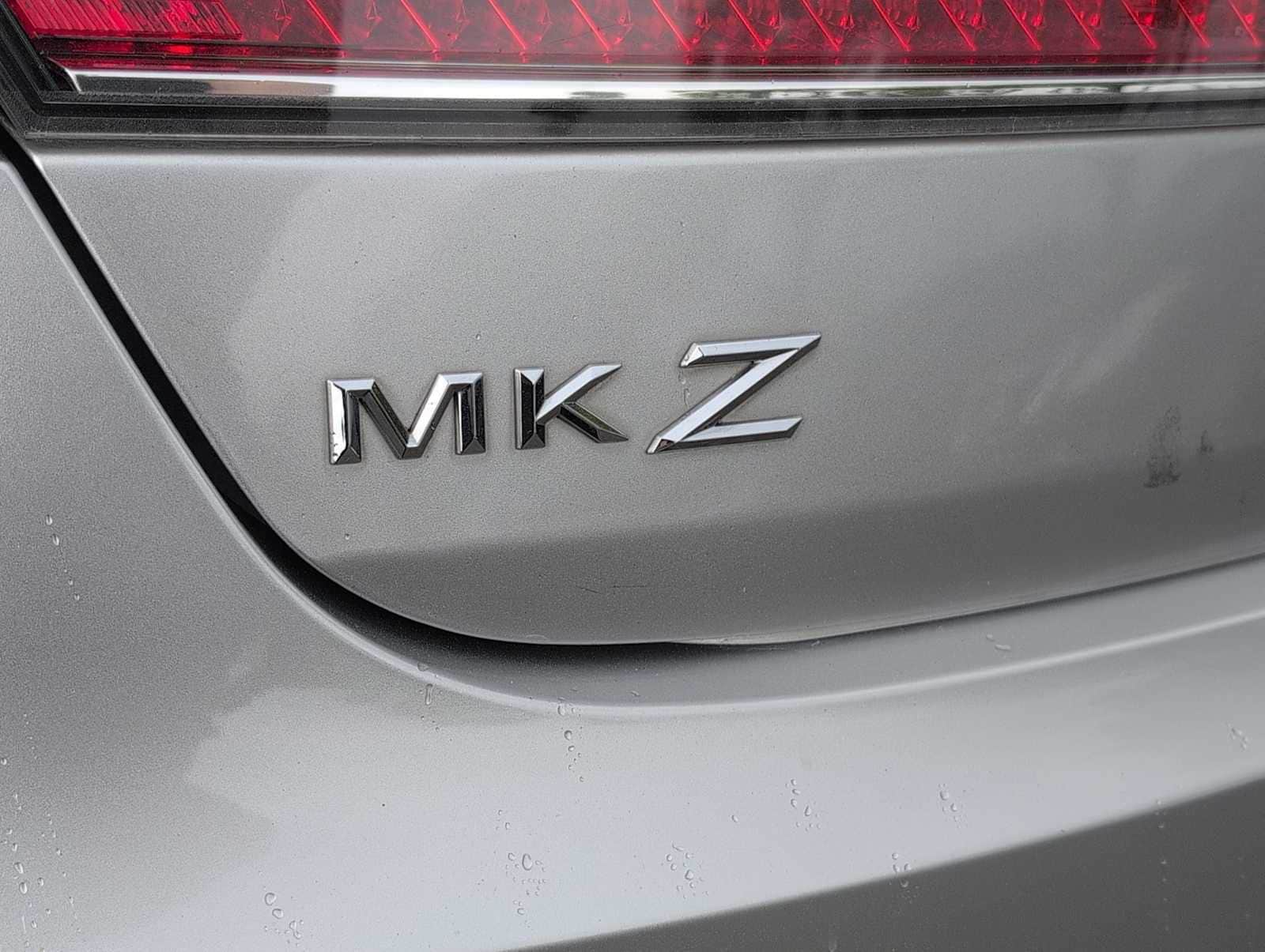 Thumbnail: 2014 Lincoln MKZ - 13