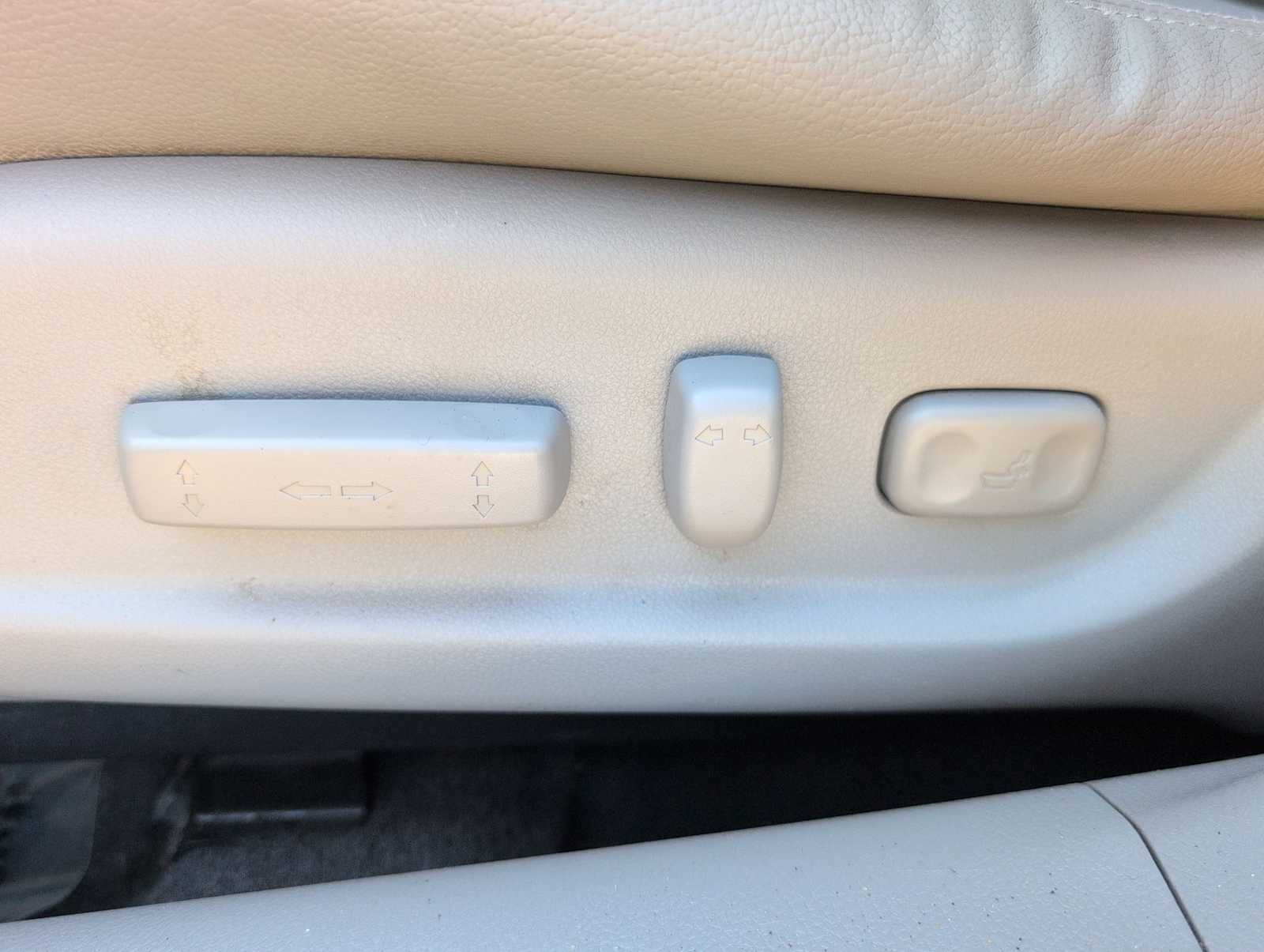 Thumbnail: 2011 Honda Accord - 18