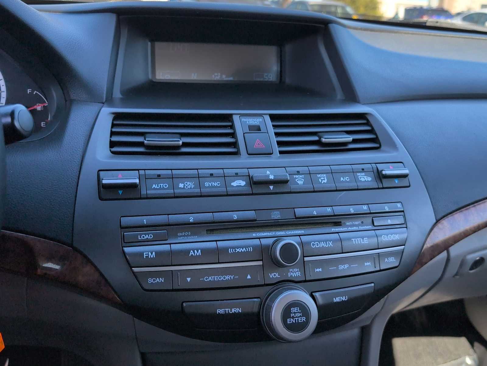 Thumbnail: 2011 Honda Accord - 27