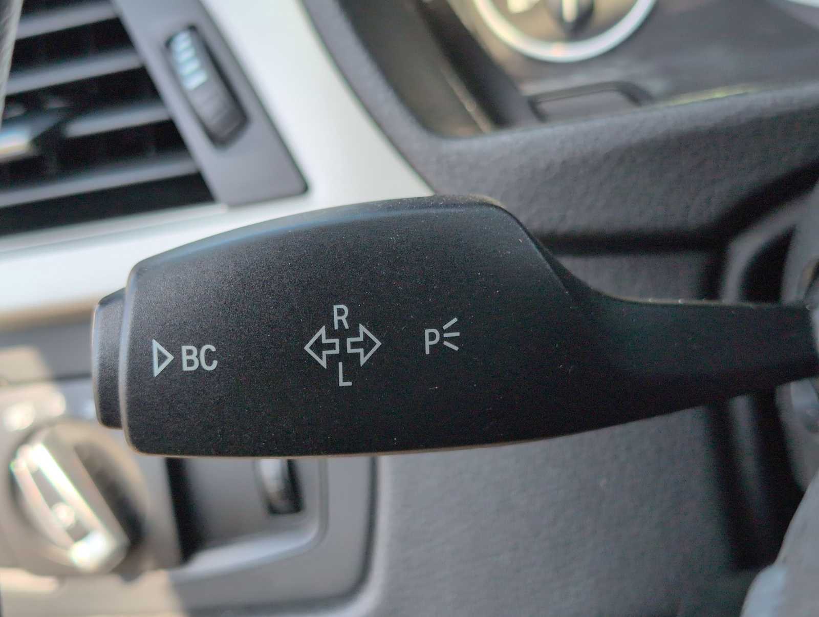 Thumbnail: 2014 BMW 3 Series - 25