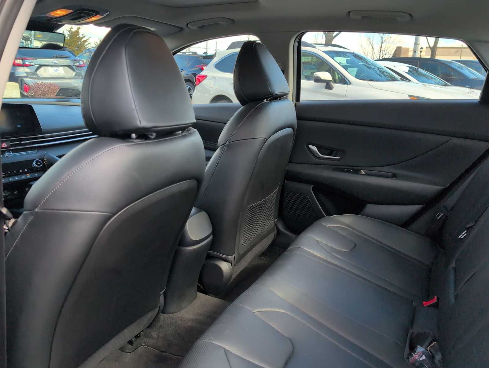 Thumbnail: 2023 Hyundai Elantra - 18