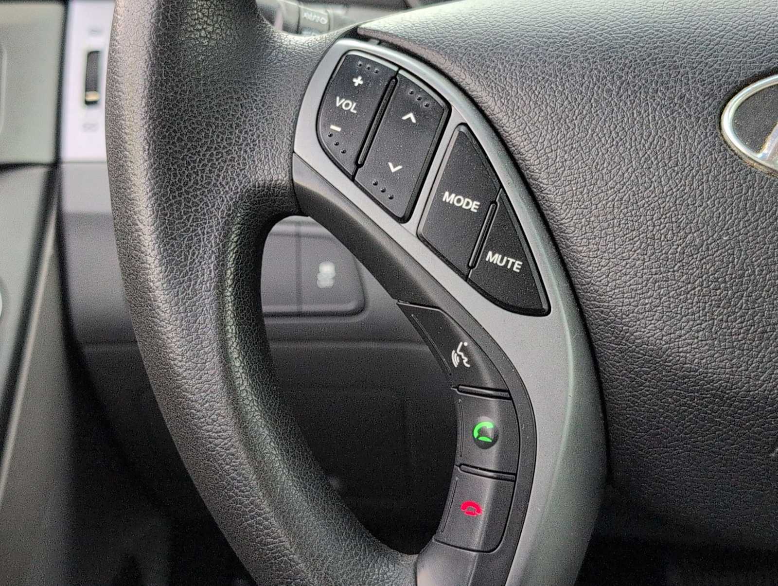 Thumbnail: 2016 Hyundai Elantra - 22