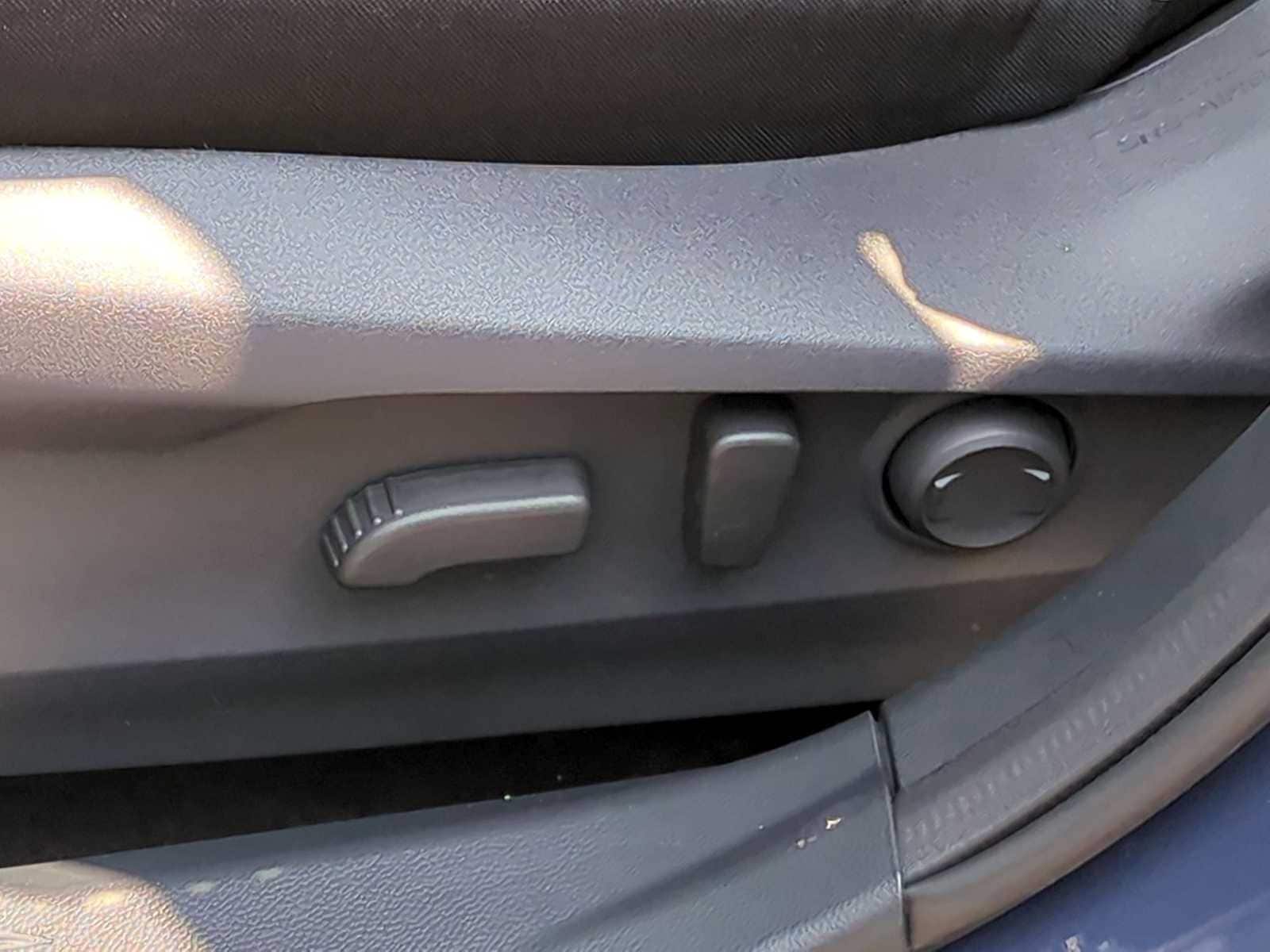 2025 Subaru Outback Premium 10