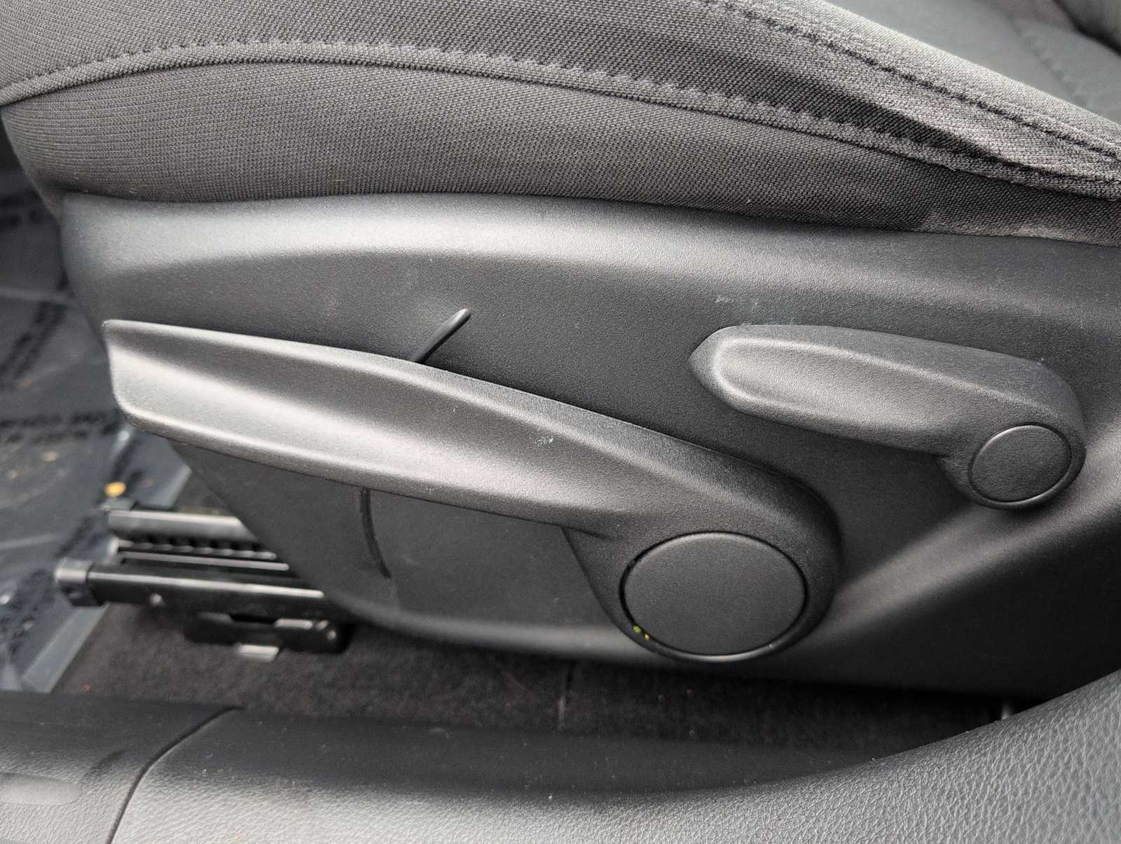 Thumbnail: 2019 Jeep Compass - 17