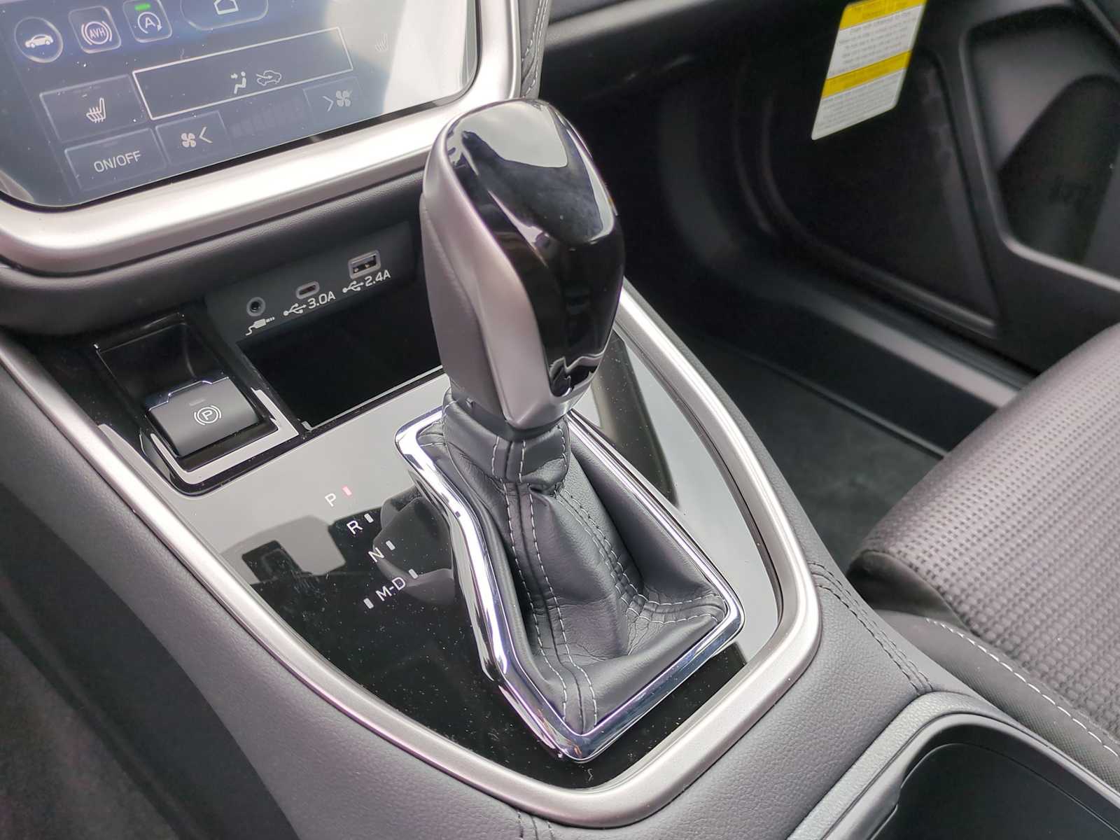 2025 Subaru Outback Premium 26