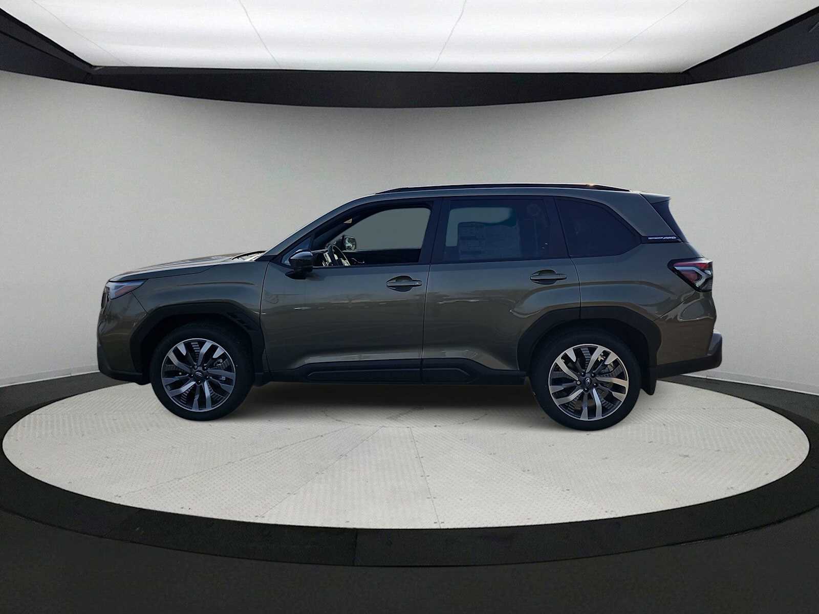 Thumbnail: 2025 Subaru Forester - 4