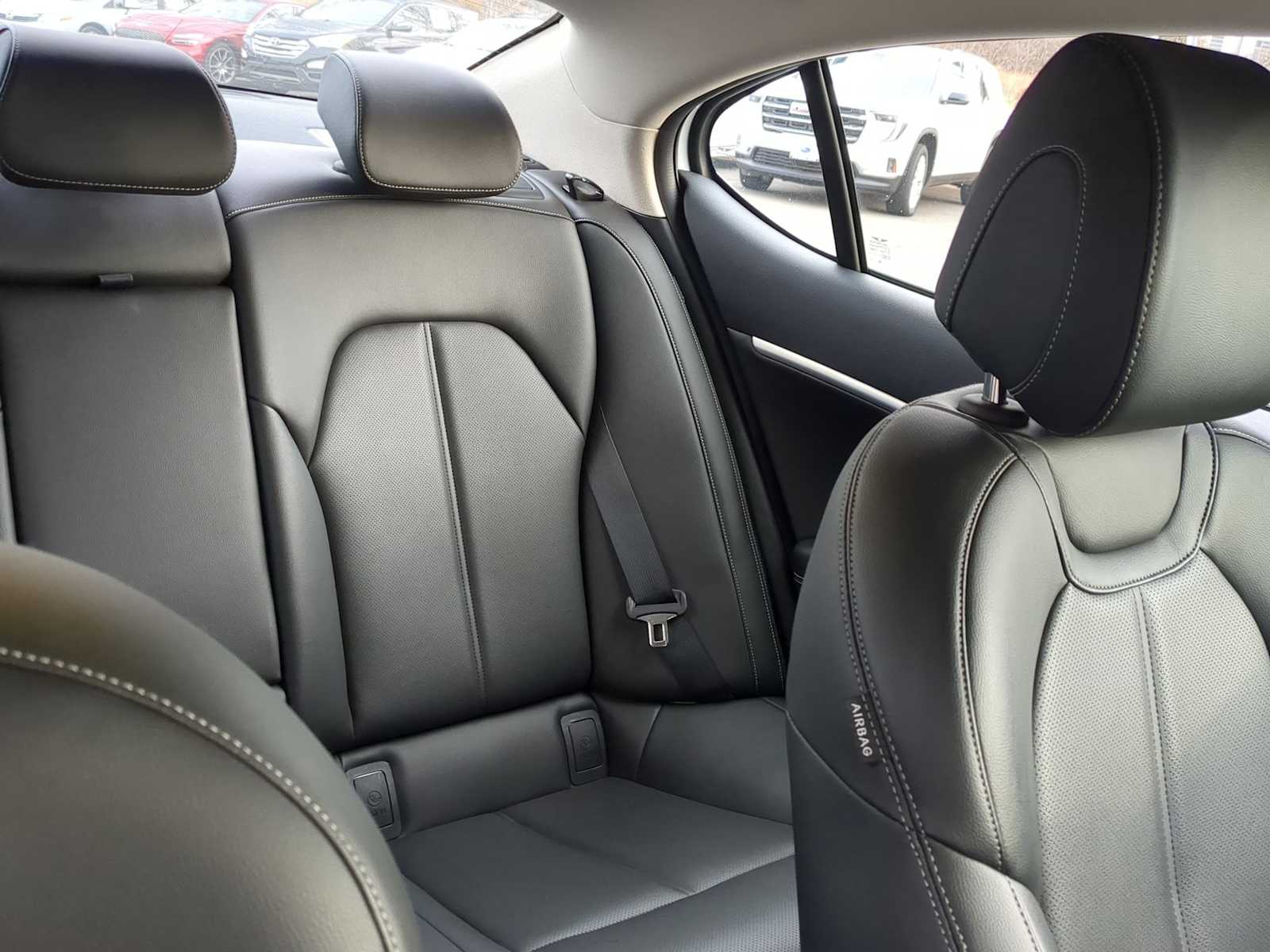 Thumbnail: 2024 Genesis G70 - 7