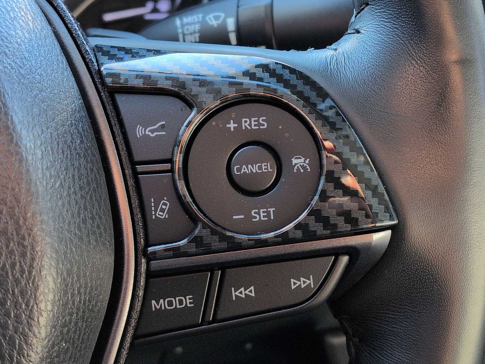 Thumbnail: 2022 Toyota Camry - 24