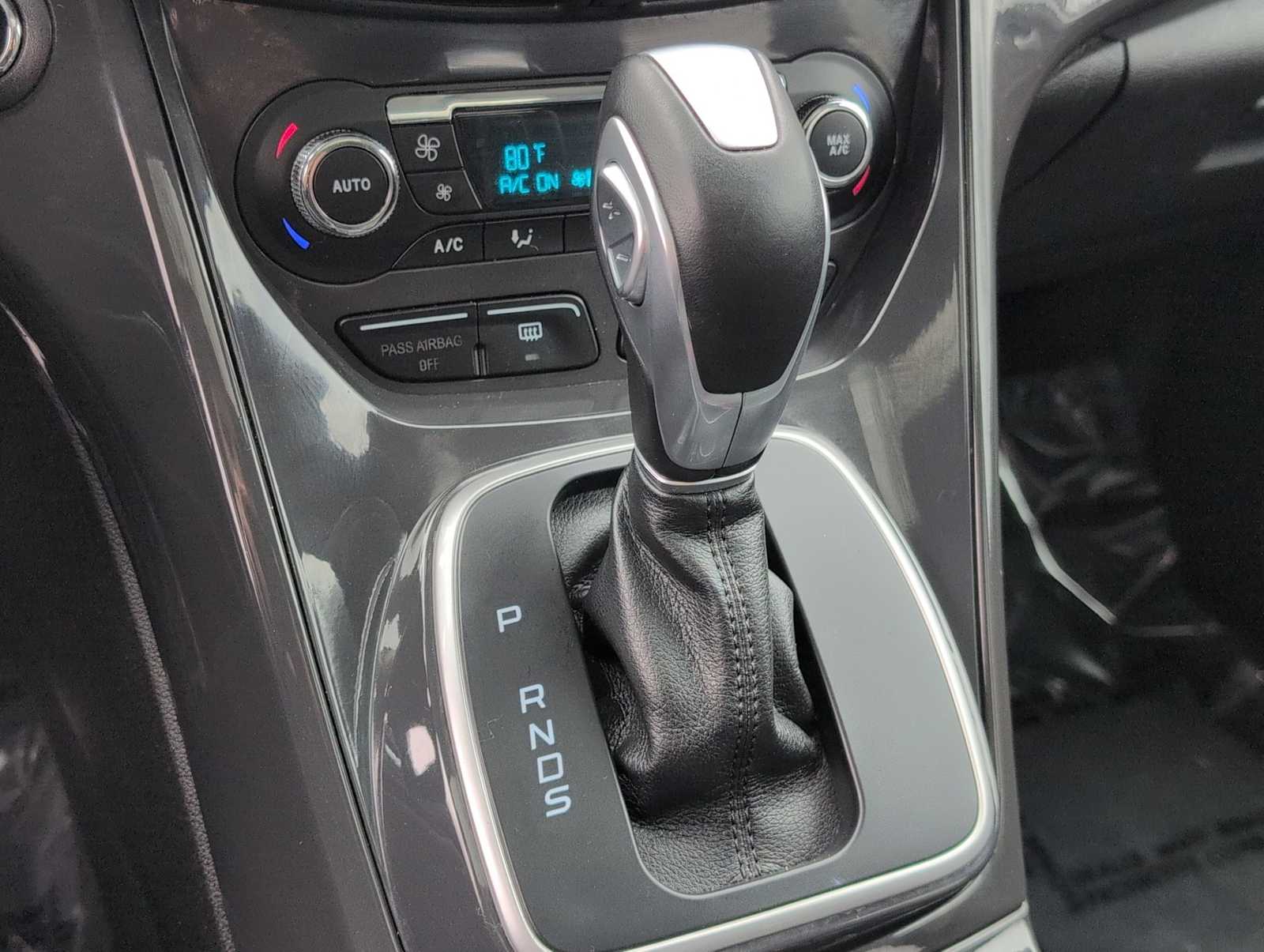 Thumbnail: 2014 Ford Escape - 32