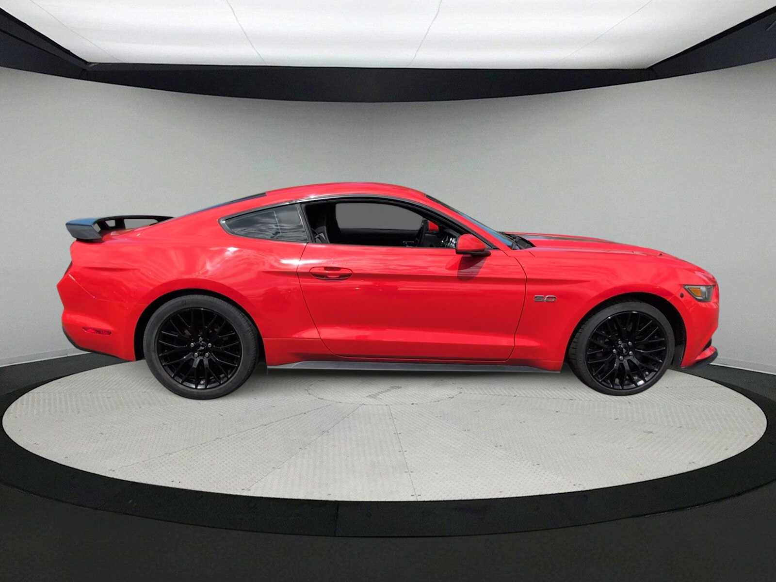 Thumbnail: 2016 Ford Mustang - 9