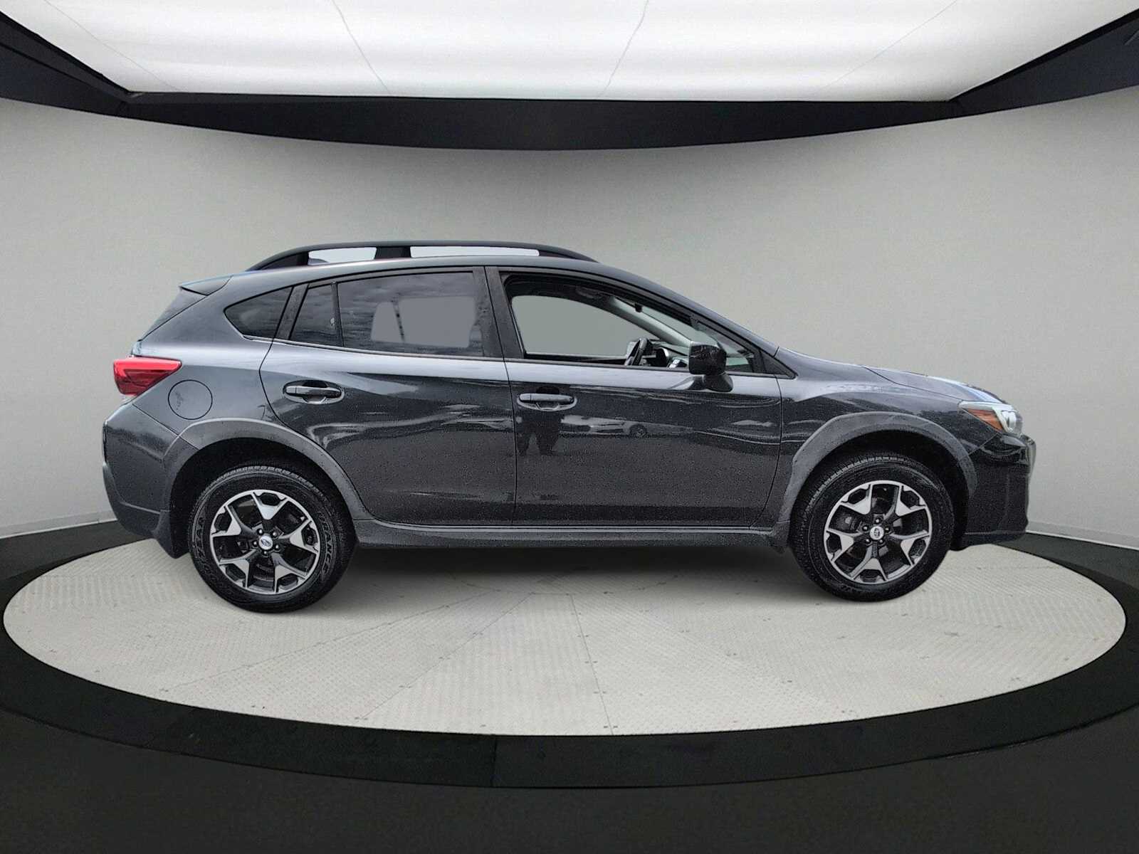 Thumbnail: 2018 Subaru Crosstrek - 9